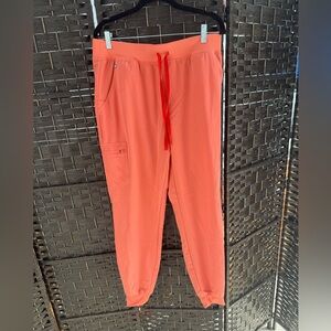 Figs NWOT SZ L TALL Zamora